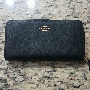 NOWT Coach Wallet
